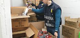 Maxi sequestro di fuochi d'artificio in provincia di Bologna: 100mila articoli pirotecnici sotto sigilli