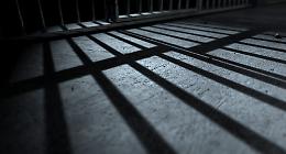 In carcere il 27enne accusato per l'accoltellamento in piazza XX Settembre