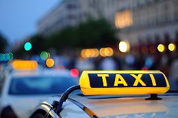 Accordo storico: migliorare il servizio taxi in città