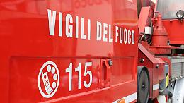 Tragedia sfiorata tra Bomporto e Bastiglia: auto finisce nel canale, donna soccorsa dai vigili del fuoco