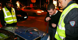 Neopatentato denunciato per guida in stato di ebbrezza: tasso alcolemico quattro volte oltre il limite