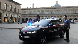 Bologna: giovani armati e crimini in aumento. Il questore Sbordone: «No alle armi»