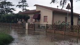 Castel Bolognese, il sindaco: "Stiamo affrontando lo scenario peggiore. Non uscite assolutamente"