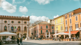 Ravenna è una città di vecchi, giovani in calo e poche nascite
