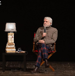Paolo Crepet porta "Mordere il Cielo" al Teatro Europauditorium di Bologna