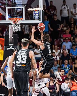 Virtus Bologna vs Anadolu Efes: sfida all'Unipol Arena per l'esordio in Eurolega
