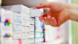 Ancora carenza del farmaco Creon in Italia: "Sono giorni che non lo prendo e non so dove trovarlo"