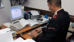  Ferrara: ricercato della gang "AK-47 Carpi" si presenta in caserma per errore