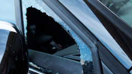  Furti a raffica e vetri infranti: 24enne finisce in manette