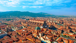 Mercato immobiliare: Bologna e Milano in vetta per velocità di vendita, ma i prezzi aumentano