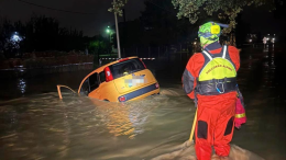 Famiglia intrappolata in auto: interviene il soccorso alpino tra Savignano e Serravalle