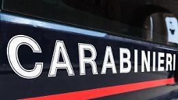 Rapina a mano armata nel Reggiano: gioielleria assaltata da una banda armata di mitra e pistole