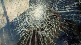 Bologna: vandali in azione, decine le auto danneggiate