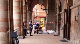 Bologna: è Pierina Pisano la donna trovata senza vita sotto il portico di Palazzo d'Accursio