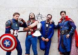 Lucca Comics: cosplayer eroi sventano un furto in pieno centro