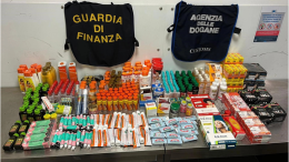 Blitz all'aeroporto Marconi: oltre 7mila farmaci illegali sequestrati