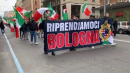 Scontro a Bologna: Casapound nel mirino per l'uso "abusivo" dello stemma comunale