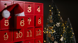 I Calendari dell'Avvento che spopolano sui social: prodotti e prezzi da capogiro
