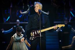 Claudio Baglioni, il tour nei teatri lirici slitta al 2025: rinviata anche la data al Teatro Diego Fabbri di Forlì