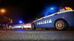 Modena: accoltellato alla fine del turno 