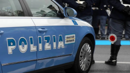 Badante e marito usano i soldi di un'anziana per spese folli e alloggi gratuiti