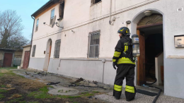 Ravenna: madre e figlia in fuga da un appartamento in fiamme