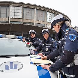 Se muori, paghi due volte: la multa che ha lasciato tutti senza parole