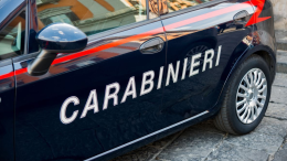Bologna: finge di essere un parcheggiatore per estorcere denaro