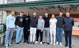 Il Bologna Calcio porta un sorriso al Sant'Orsola: una visita speciale per i piccoli pazienti