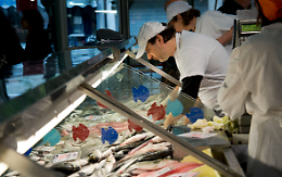 Mercato Coperto di Rimini: apertura straordinaria con pesce fresco per le festività natalizie