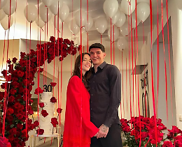 Raoul Bellanova e la dedica per i 30 anni della Di Benedetto: "Tanti auguri amore, continua a..."