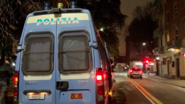 Controlli in Bolognina: due arresti e droga nascosta negli ovetti Kinder