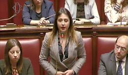 La Carbonaro ufficializza l'entrata nel Pd
