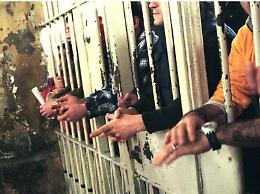 Sovraffollamento e condizioni di vita insostenibili: il carcere di Forlì sotto analisi