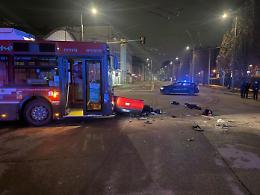 Lunedì i funerali di Brayan Mini Wilxander, il giovane operaio travolto sullo scooter da un autobus
