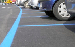 Maxi-rincari sui parcheggi a Bologna: ecco di quanto aumenteranno le strisce blu
