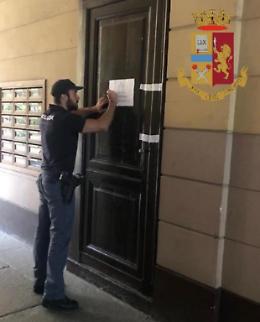 Stretta sui B&B illegali: sospesa un'attività nel centro di Bologna