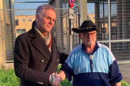 "Lo Sceriffo" lascia il carcere: tensioni e polemiche accolgono Domenico Lanza all'uscita