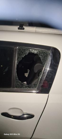 Ancora auto danneggiate in via Ferrarese