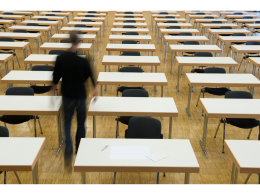 Il rito dei 100 Giorni: tradizioni e superstizioni degli studenti italiani in vista dell'esame di maturità