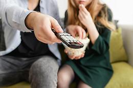 L'Italia leader internazionale nel consumo televisivo: TV connesse e digital divide al centro del dibattito