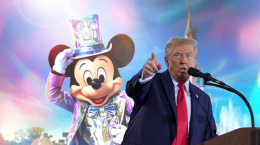 Trump vs Topolino: «Nella Disney C'è troppa inclusività»