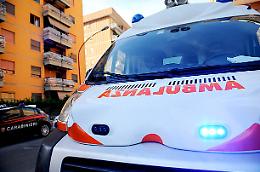 Parma, donna di 60 anni trovata morta in casa in via Ruggero: si indaga sulle cause