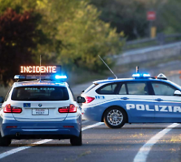 Incidente mortale a Cesena: camion si ribalta, traffico bloccato e lunghe code sull'A14