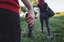 A Ravenna un operaio di Castellammare di Stabia a processo per stalking e minacce alla ex compagna