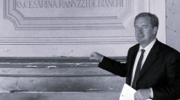 Eugenio Candi, 75 anni, muore travolto dal trattore nella sua tenuta a Monteveglio