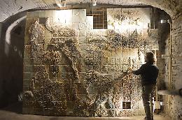 "L'Ombra di Guernica" di Joan Crous esposta a San Petronio in tributo a Papa Francesco