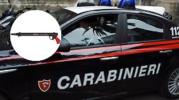 Spara al cugino con un fucile subacqueo per una lite sul cane: arrestato un 56enne