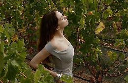 Stella Banderas, nozze spagnole