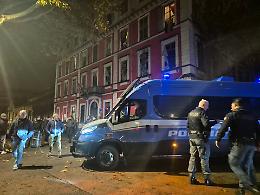 Blitz della polizia ad Askatasuna: sgomberato il centro sociale